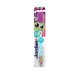Jordan soft-bristle toothbrush for children aged 3-5 years