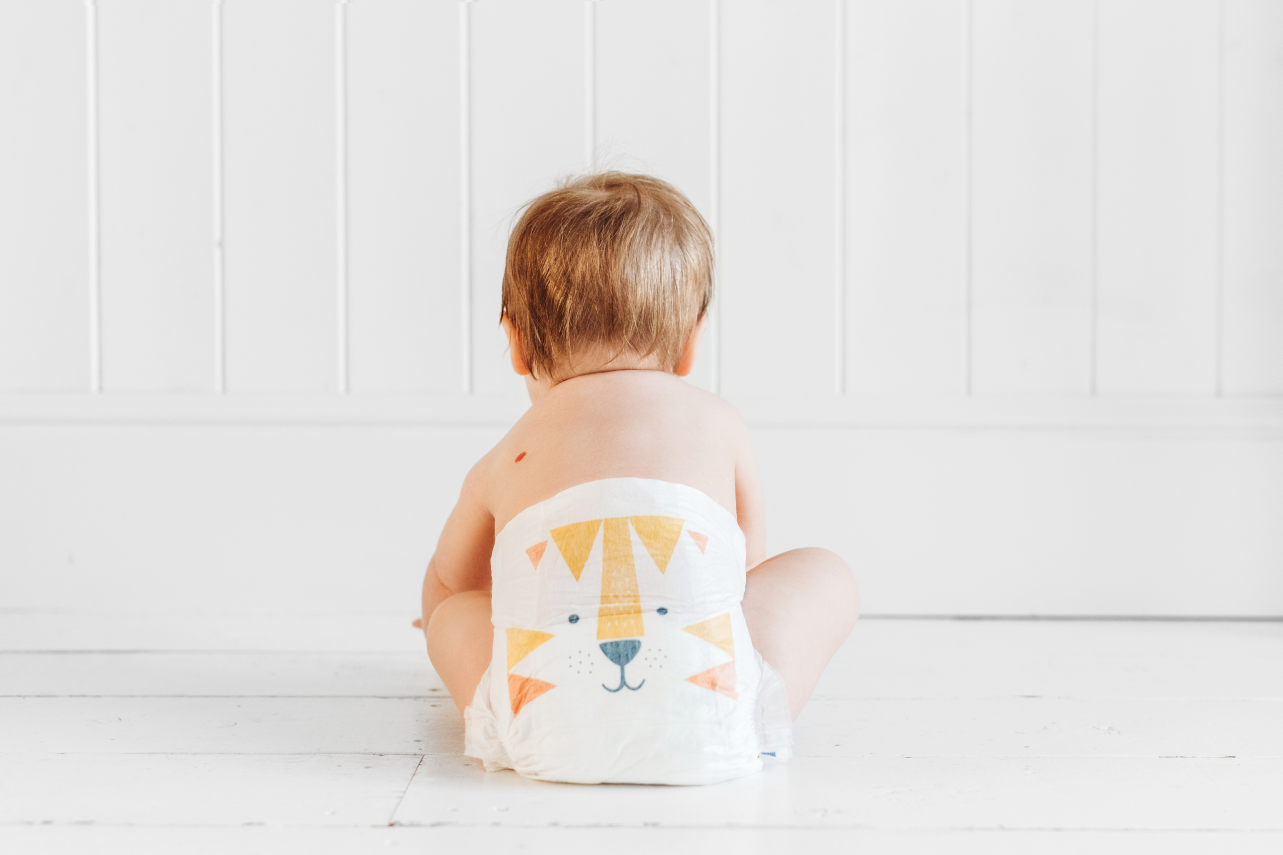 KIT and KIN hypoallergenic latex and chlorine-free tape diapers with tiger and fox design, size 4 (9-14 kg), 32 pcs - Image 3
