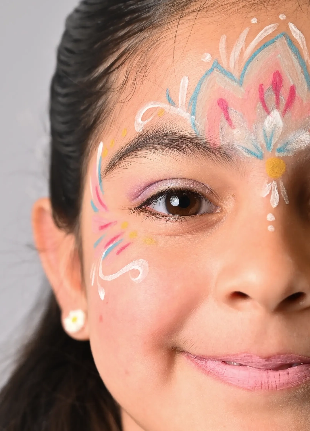 NAMAKI BIO face paint set: pink, light blue, silver, white, and temporary tattoos, Mermaid - Image 4